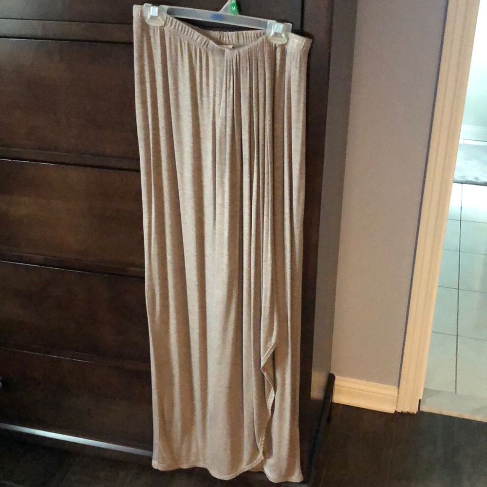 Max Studio maxi skirt